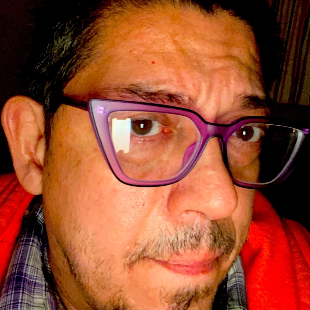 Meet your Posher, Lawrence